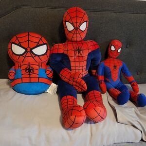 BUNDLE OF 3 SPIDERMAN SOFT PLUSH TOYS EUC MARVEL SUPER HEROS